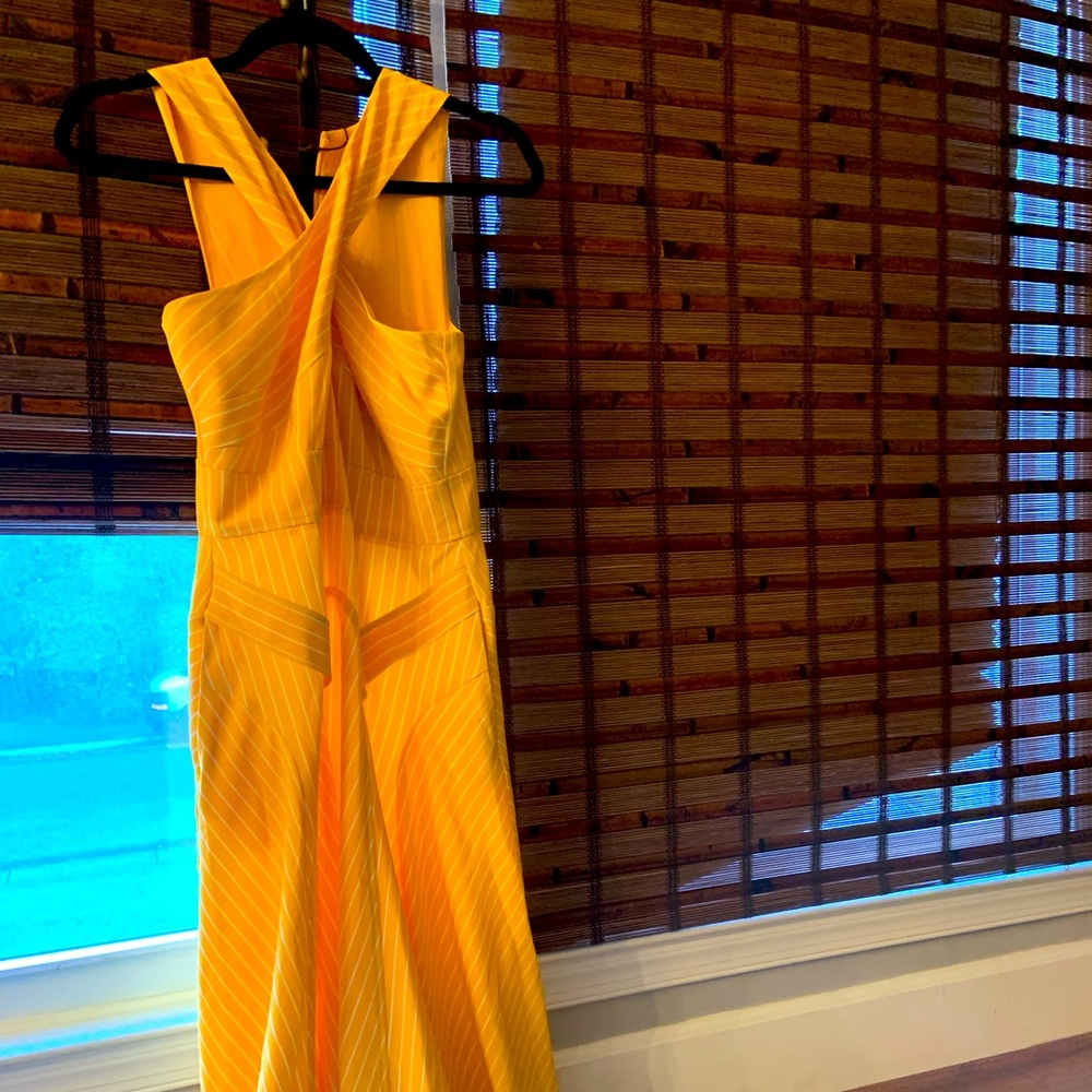 Yellow Crossed Halter Style Dress size 6